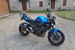 moto Yamaha FZ1