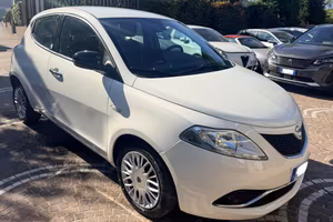 LANCIA Ypsilon 1.2 69 CV 5p. GPL Ecochic Gold
