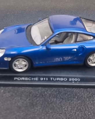 Modellini auto Porsche 911 Turbo 2000