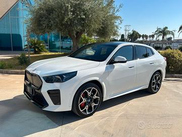 BMW iX2 xdrive MSport T-Stock prezzo