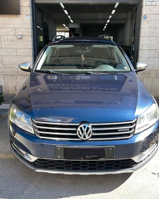 Volkswagen Passat Variant 2.0 TDI 177cv DSG Alltra