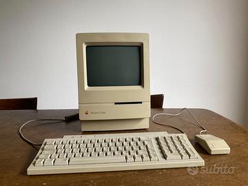 Macintosh Classic M0420 1990