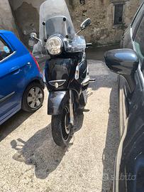 Scarabeo 300s
