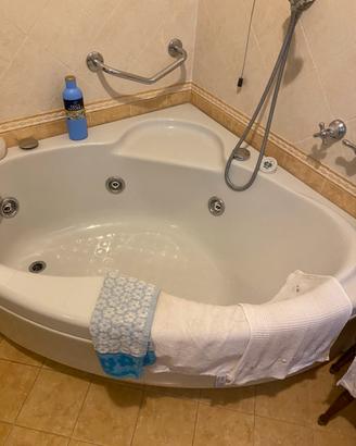 Vasca idromassaggio Teuco