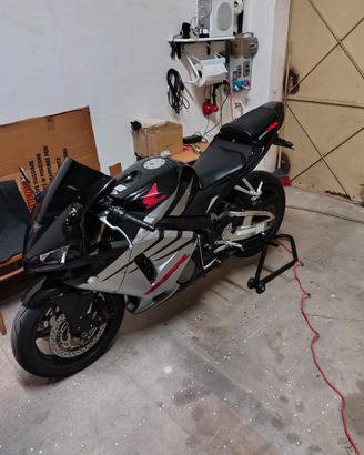 Honda cbr 600 RR maggio 2005