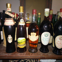 Bottiglie di vino ad anfora