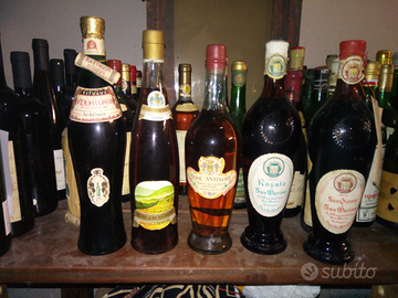 Bottiglie di vino ad anfora