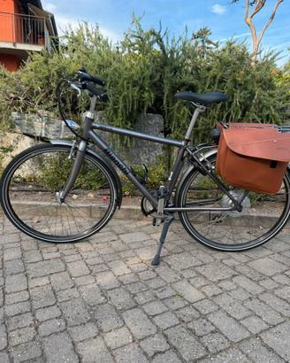 Bicicletta da uomo assistita