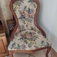 Poltrona da camera imbottita