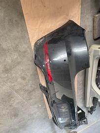 Paraurti posteriore Porsche MACAN completo di luci