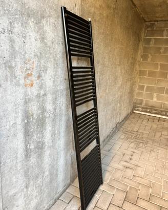 Termoarredo “irsap novo” nero