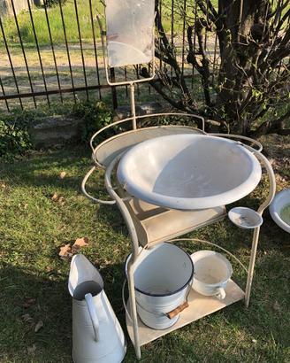 Toilette petineuse vintage