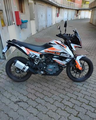 KTM Adventure 390