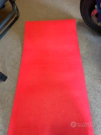 Tappetino per fare yoga stretching