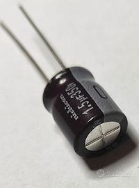 3X Condensatori Elettrolitico 1,5uF 350V - 105°C