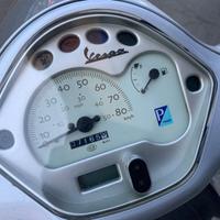Piaggio Vespa 50 LX - 2006