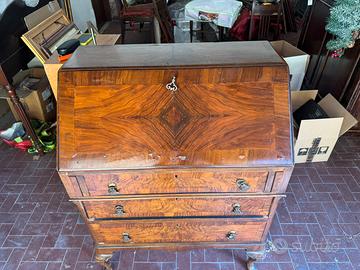 Coppia ribaltine utilizzabili anche come comodini.