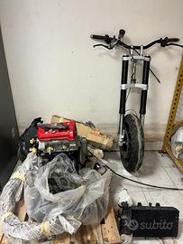 Husquarna nuda 900R  Avantreno