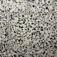 Cementine in graniglia con marmo Guatemala – 10 m²