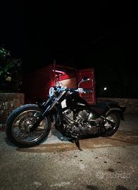 Yamaha XVS 650 Dragstar Custom