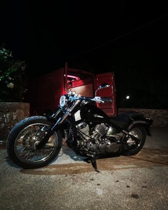 Yamaha XVS 650 Dragstar Custom