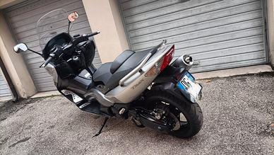 Yamaha T Max - 2016