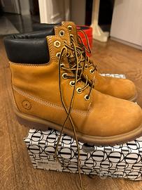 Scarponcino da montagna Best Company tg 38