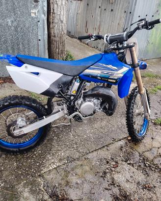 yz 85