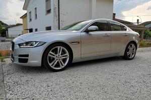 Jaguar XE 2.0D 180CV Aut. Portfolio