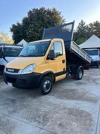 Iveco Daily 35c14 Ribaltabile Trilaterale