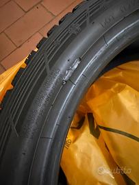 4 pneumatici invernali 215 45 R 18 hankook audi a1