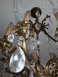 Lampadario Classico Vintage in Bronzo e Cristalli