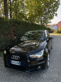 Audi A1 S-line 1.6 TDI