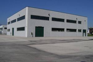Immobile di 5000 m² con 2 locali a Casoria