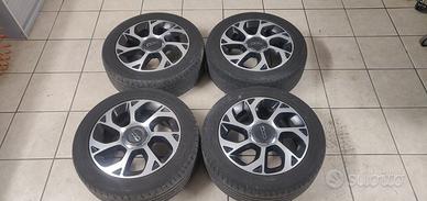 Cerchi in lega da 16 per 500L 205/55