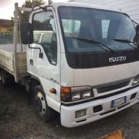 Isuzu p35.04 cassone fisso (09)