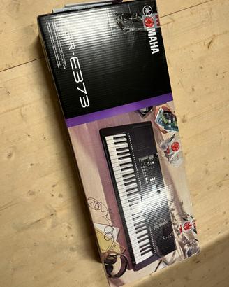 PIANOFORTE DIGITALE YAMAHA PSR E373