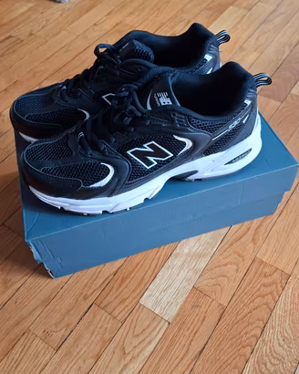 New Balance Running 530 nere