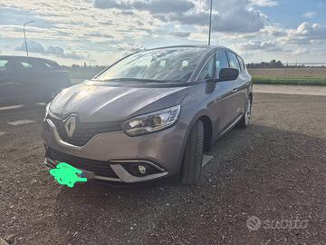 Renault Grand Scenic 1.8. 110kw 2020