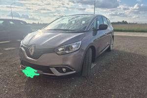 Renault Grand Scenic 1.8. 110kw 2020