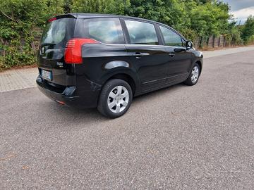 Peugeot 5008 1.6 e-HDi 112CV Stop&Start cambio rob
