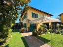 porzione-di-casa-con-ampio-giardino-privato