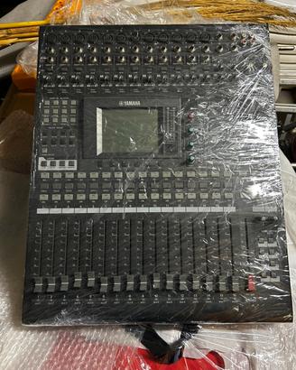 Amplificatore e mixer