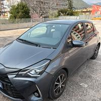 Toyota yaris ibrid