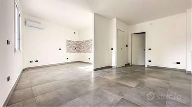 Trilocale con cortile a Su Planu