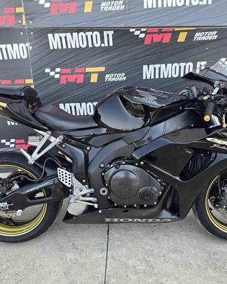 HONDA CBR 1000 RR Sc 57 Video 360