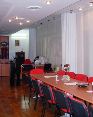 Arredo ufficio completo