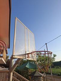 Canestro da basket con altezza regolabile