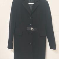 Cappotto nero da donna a tre quarti