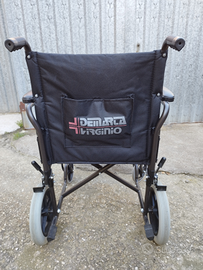 Carrozzina a rotelle